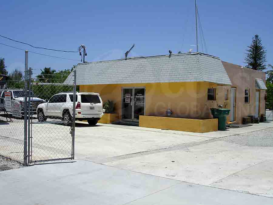 NAPLES NA09 GEO AREA Commercial Building